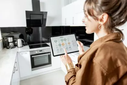 Controlling kitchen appliances with a digital tablet